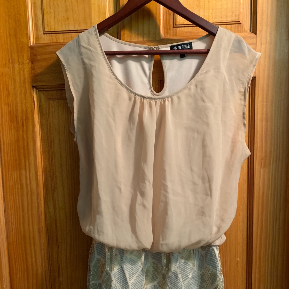 Dress - Picture 2 of 4